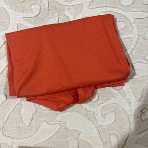 Brand, new coral, Lululemon swiftly top